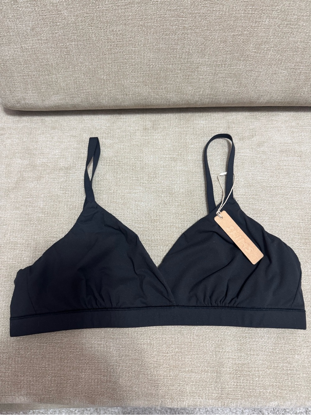 Skims triangle Wireless Bralette - Women Intimates & Sleepwear